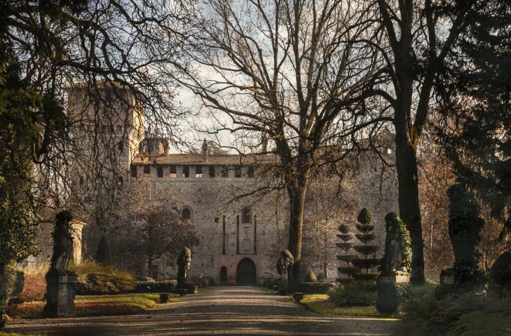 Castello di Grazzano Visconti