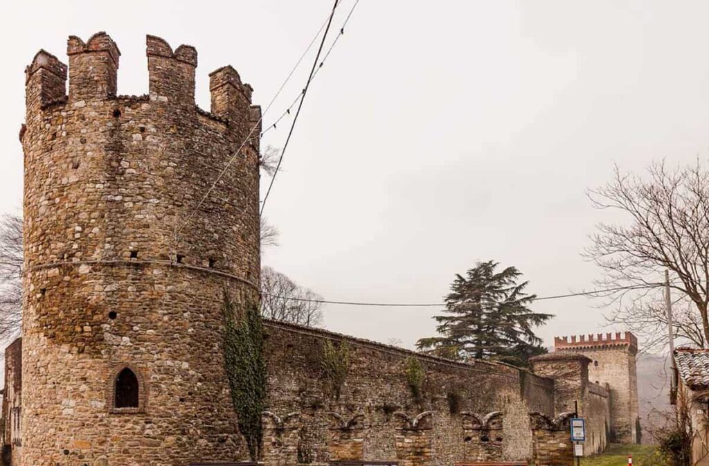 Castello di Riva - Ponte dell'Olio