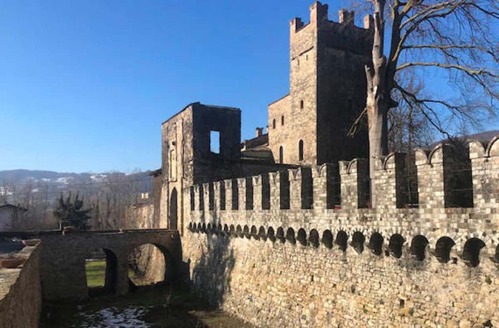Castello di Riva - Ponte dell'Olio